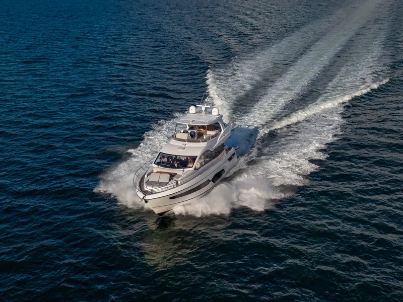 Slide: The Image of Sunseeker Manhattan 68 2022 - 7927342