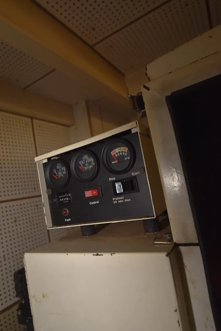 Slide: The Image of 0005927802 - 7820766