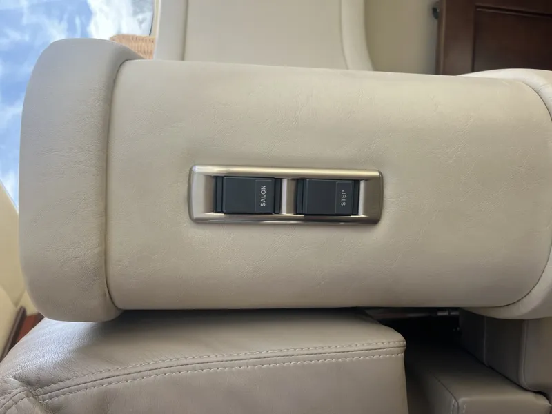 Slide: The Image of Sea Ray 58 Sedan Bridge 2006 - 7820981