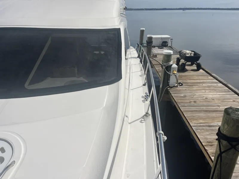Slide: The Image of Sea Ray 58 Sedan Bridge 2006 - 7820924