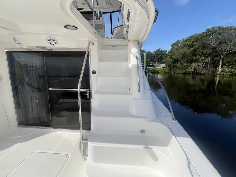 Slide: The Image of Sea Ray 58 Sedan Bridge 2006 - 7820933