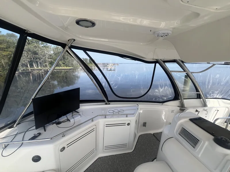 Slide: The Image of Sea Ray 58 Sedan Bridge 2006 - 7820939