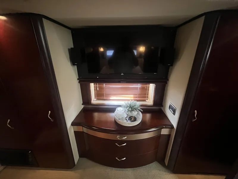 Slide: The Image of Sea Ray 58 Sedan Bridge 2006 - 7820987