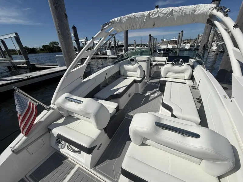Slide: The Image of Regal LX6 2024 - 7821310