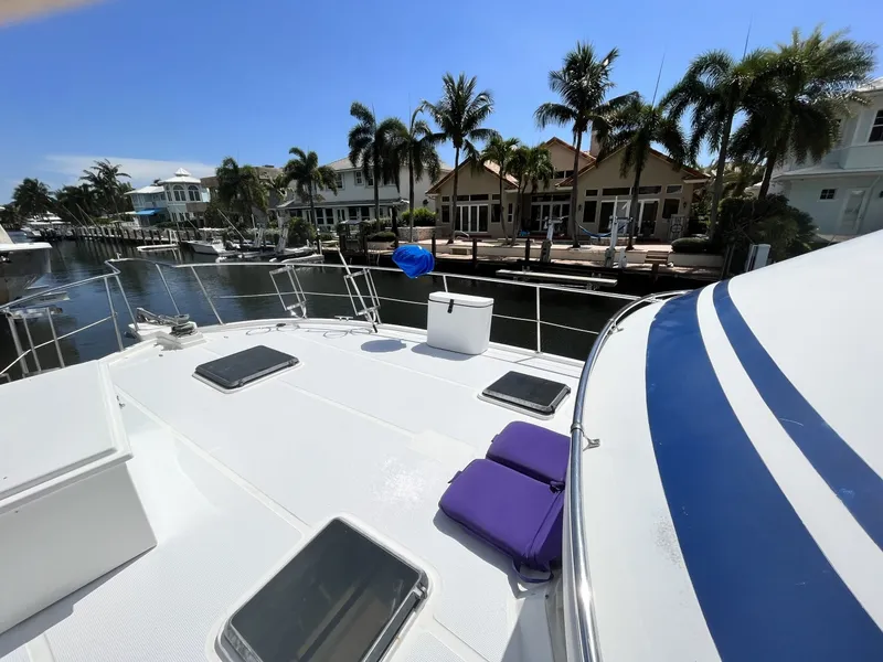 Slide: The Image of Symbol 44 Sun Deck MK II 1987 - 7930274