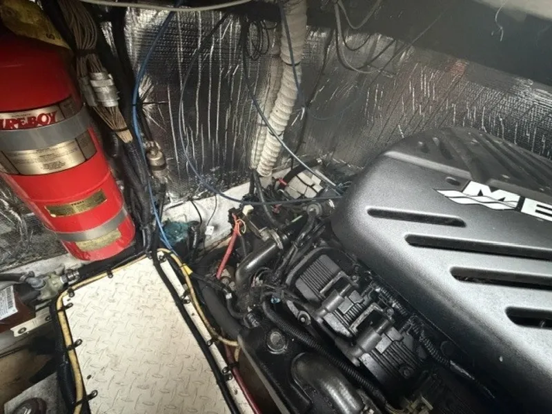 Slide: The Image of Stbd engine - 7822046