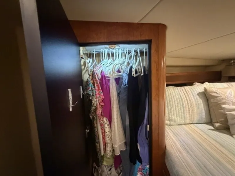 Slide: The Image of Forward berth port hanging locker - 7821967