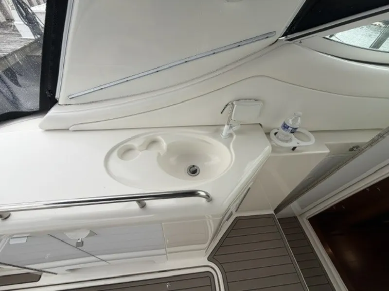 Slide: The Image of Cockpit wet bar - 7821862