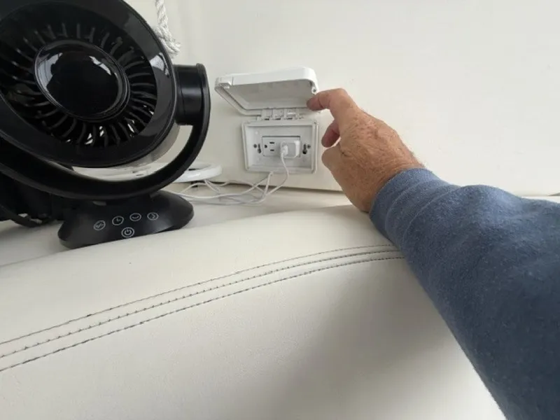 Slide: The Image of Cockpit 110V receptacle - 7821880