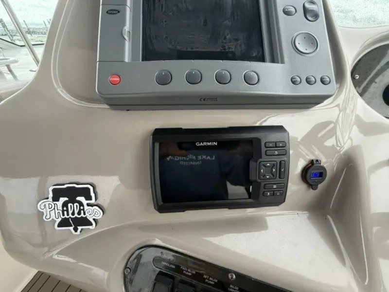 Slide: The Image of Garmin chartplotter - 7821873