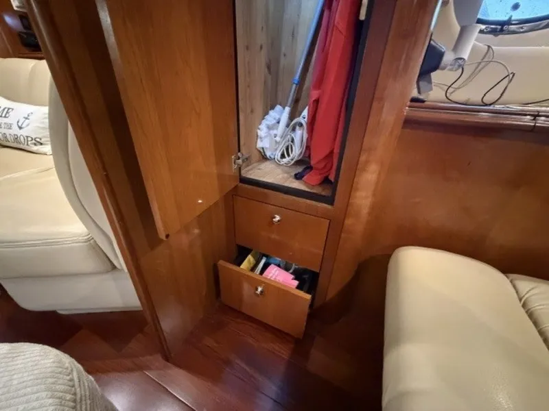 Slide: The Image of Salon aft storage - 7821934