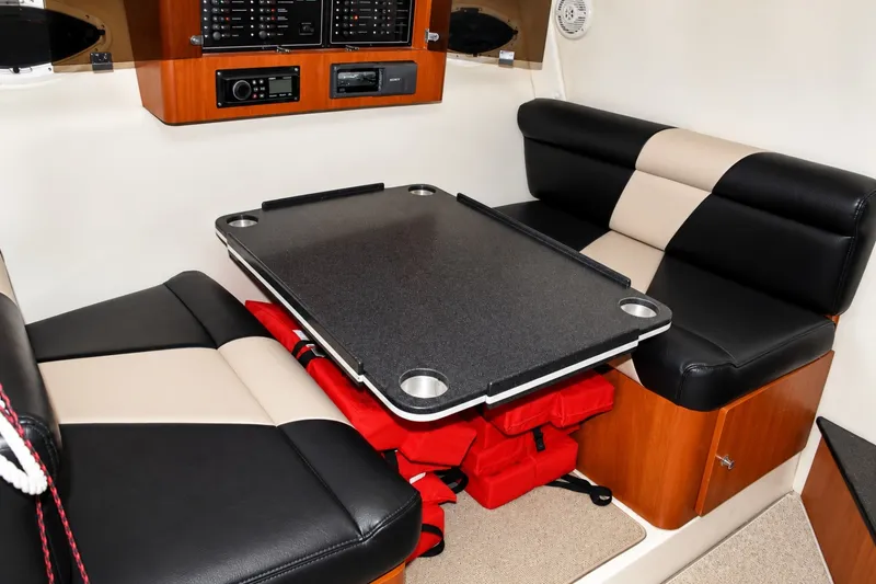 Slide: The Image of Sport-Craft 3010 Sport Fisher 2001 - 8052307