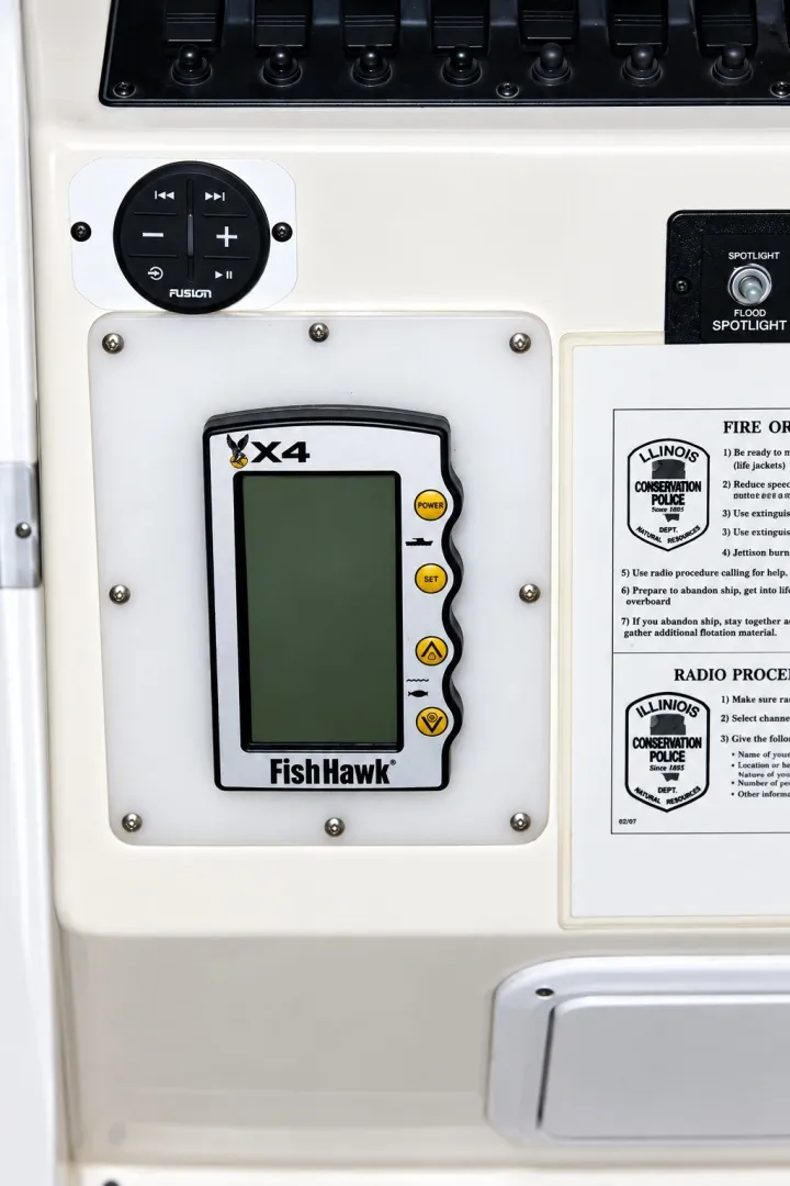 Slide: The Image of Sport-Craft 3010 Sport Fisher 2001 - 8052326