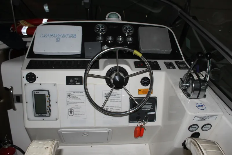 Slide: The Image of Sport-Craft 3010 Sport Fisher 2001 - 7822324
