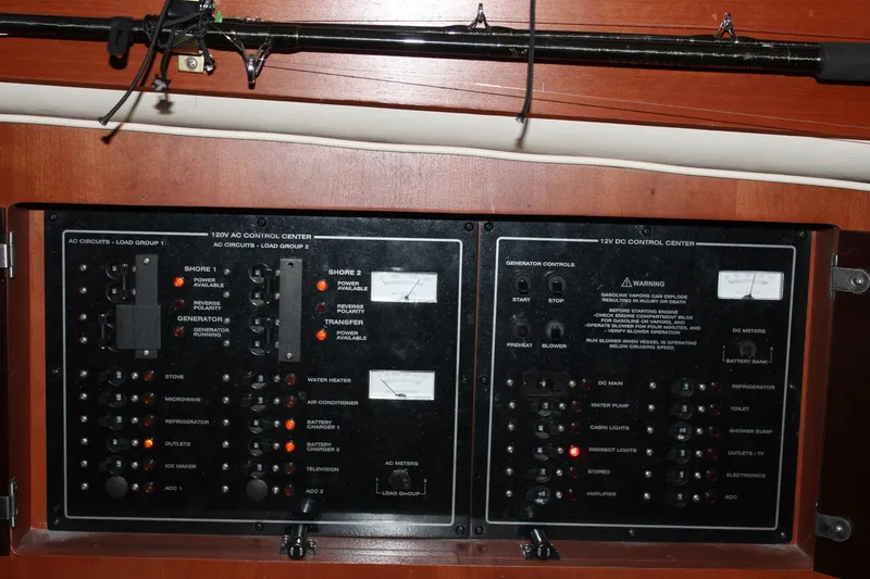 Slide: The Image of Sport-Craft 3010 Sport Fisher 2001 - 7822335