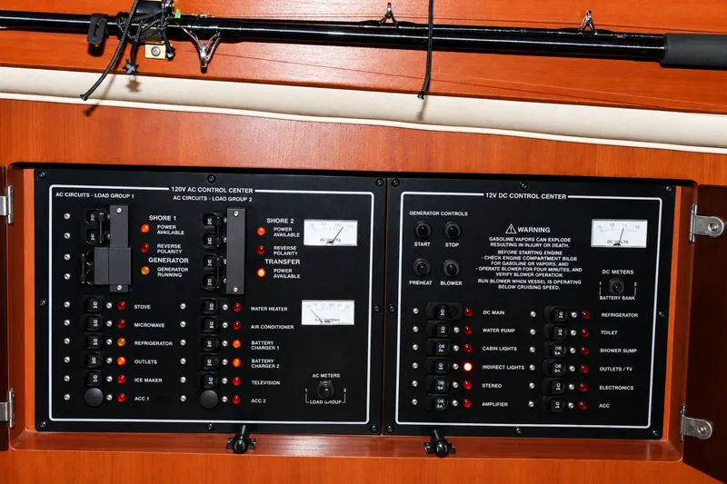 Slide: The Image of Sport-Craft 3010 Sport Fisher 2001 - 8052316