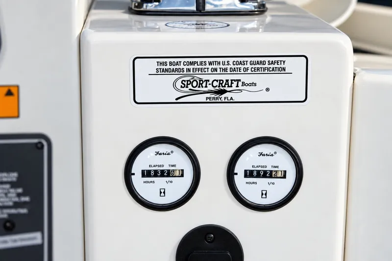 Slide: The Image of Sport-Craft 3010 Sport Fisher 2001 - 8052330