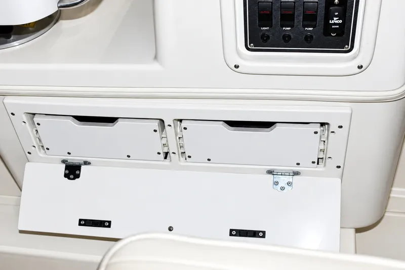 Slide: The Image of Sport-Craft 3010 Sport Fisher 2001 - 8052319
