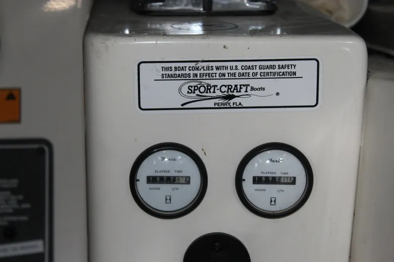 Slide: The Image of Sport-Craft 3010 Sport Fisher 2001 - 7822321