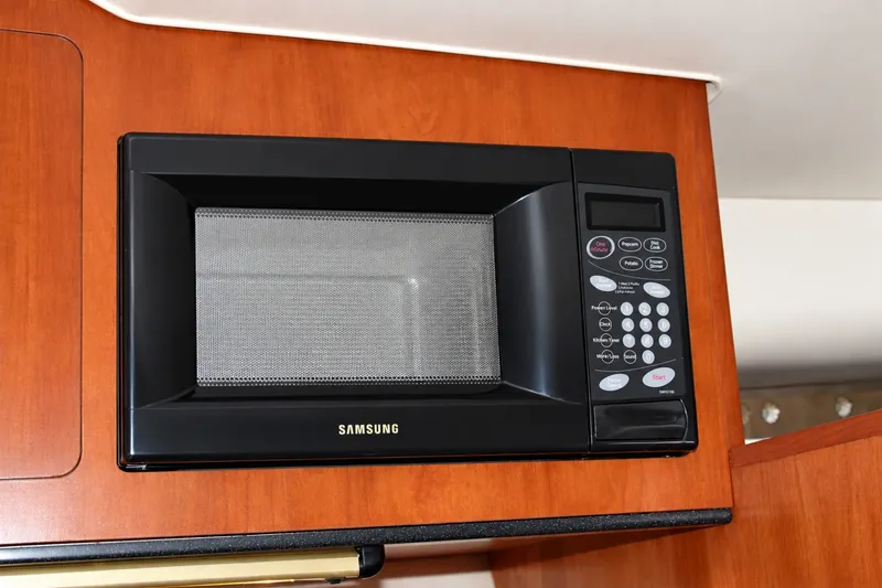 Slide: The Image of Sport-Craft 3010 Sport Fisher 2001 - 8052312