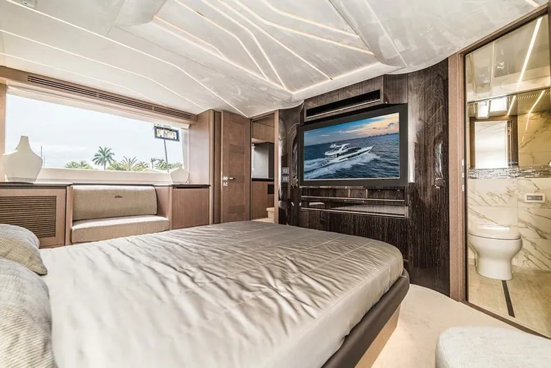 Slide: The Image of Galeon 680 FLY 2025 - 7822449