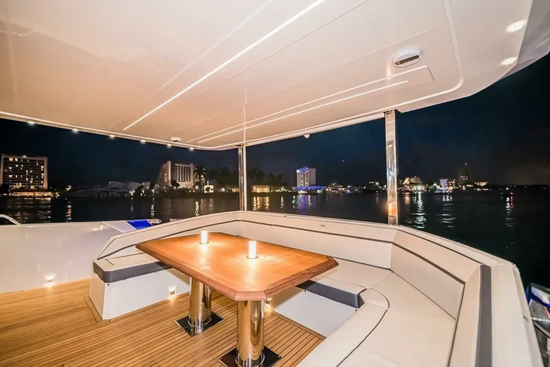 Slide: The Image of Galeon 680 FLY 2025 - 7822440