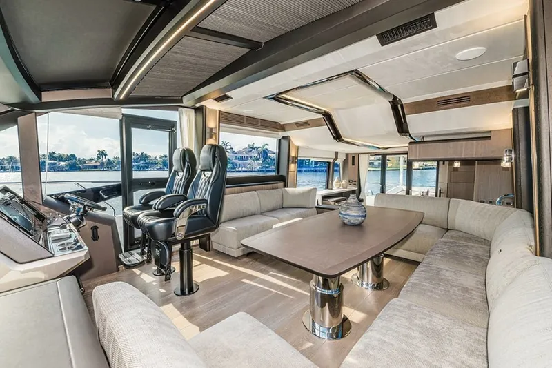 Slide: The Image of Galeon 680 FLY 2025 - 7822456