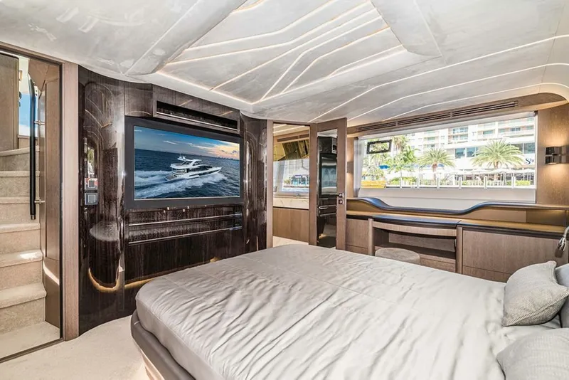 Slide: The Image of Galeon 680 FLY 2025 - 7822451