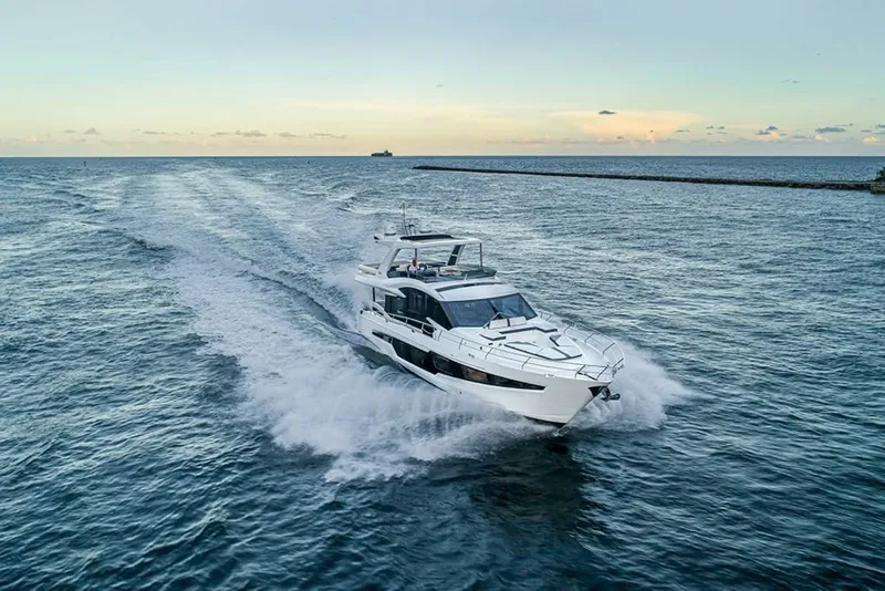 Slide: The Image of Galeon 680 FLY 2025 - 7822416