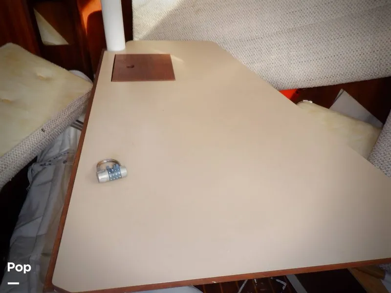 Slide: The Image of Hunter 30 1989 - 11551737