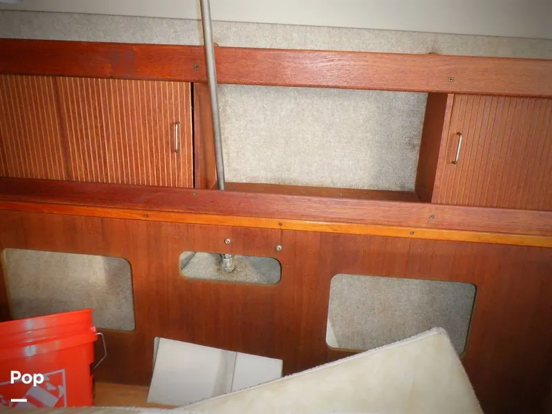 Slide: The Image of Hunter 30 1989 - 11551739