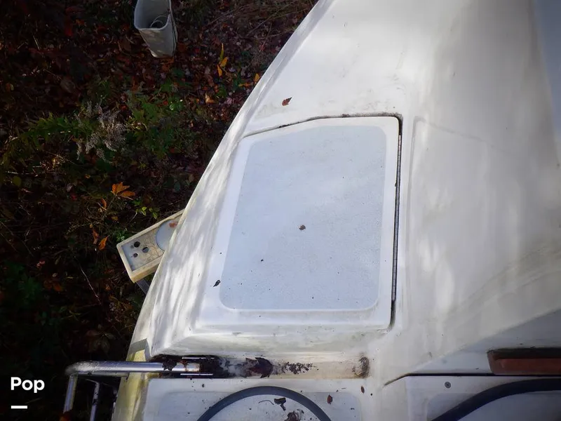 Slide: The Image of Hunter 30 1989 - 11551773