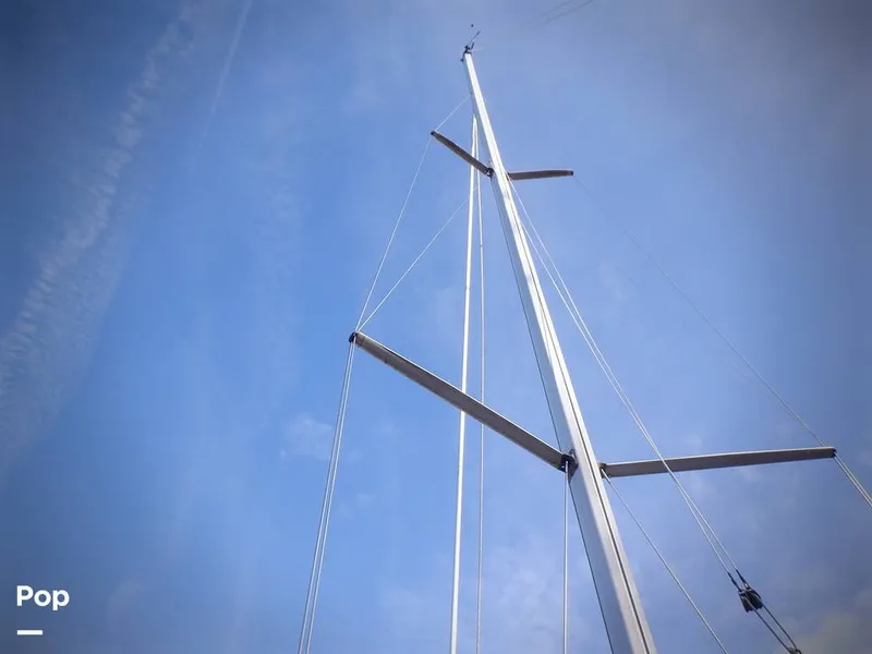 Slide: The Image of Hunter 30 1989 - 11551765