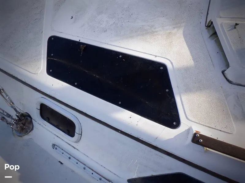 Slide: The Image of Hunter 30 1989 - 11551766