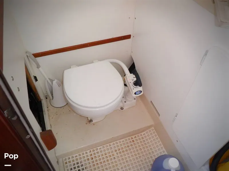 Slide: The Image of Hunter 30 1989 - 11551706