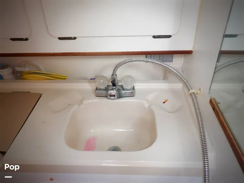 Slide: The Image of Hunter 30 1989 - 11551707