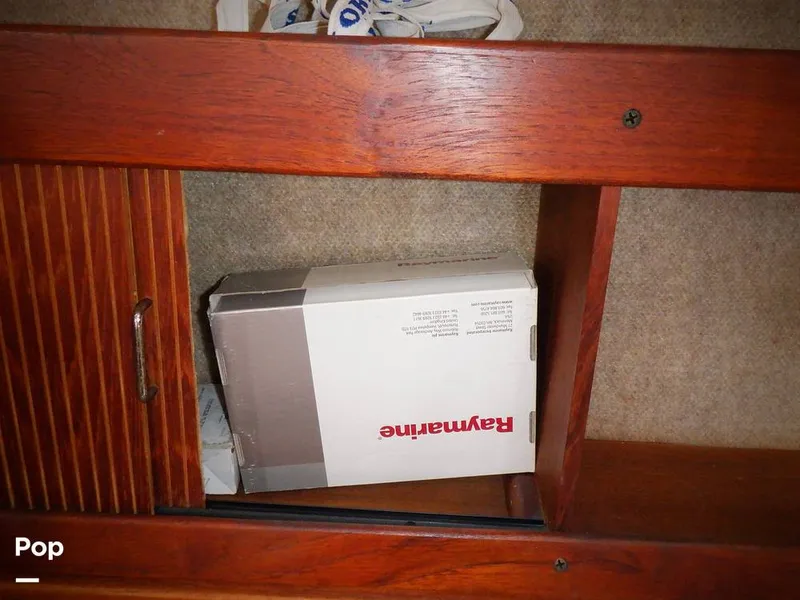 Slide: The Image of Hunter 30 1989 - 11551731