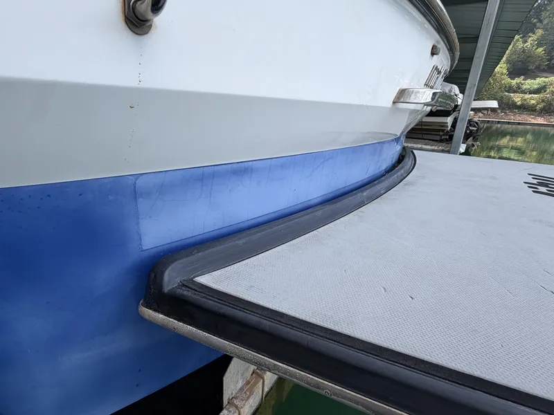 Slide: The Image of Malibu Wakesetter 247 LSV 2011 - 7824875