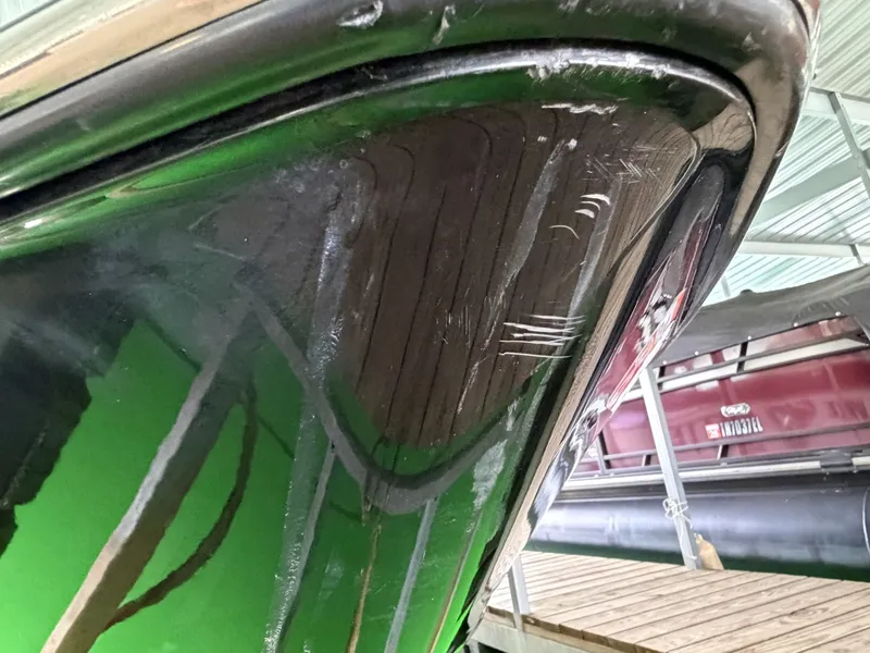 Slide: The Image of Malibu Wakesetter 247 LSV 2011 - 7824835