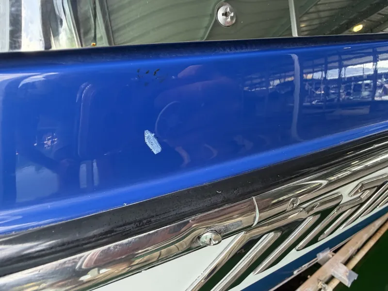 Slide: The Image of Malibu Wakesetter 247 LSV 2011 - 7824814