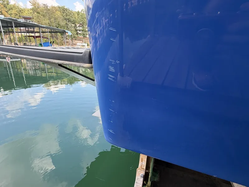 Slide: The Image of Malibu Wakesetter 247 LSV 2011 - 7824809