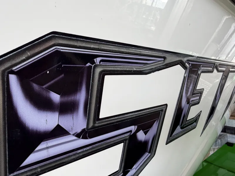 Slide: The Image of Malibu Wakesetter 247 LSV 2011 - 7824830