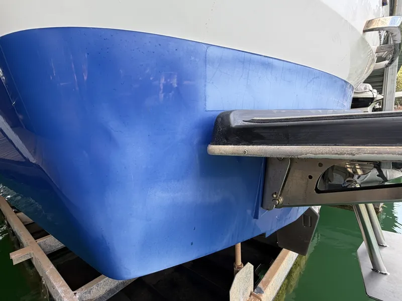 Slide: The Image of Malibu Wakesetter 247 LSV 2011 - 7824872