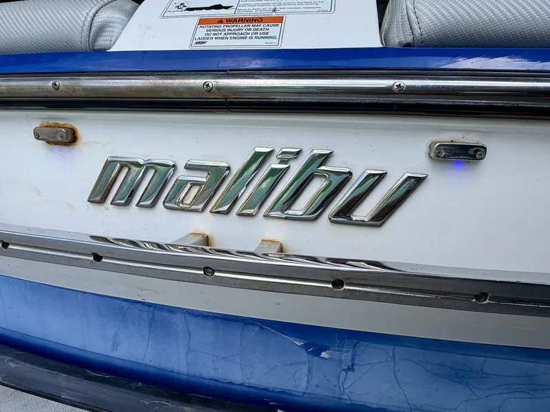 Slide: The Image of Malibu Wakesetter 247 LSV 2011 - 7824799