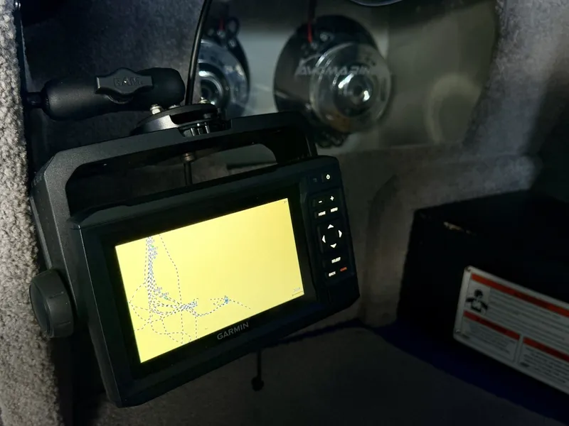 Slide: The Image of Malibu Wakesetter 247 LSV 2011 - 7824725