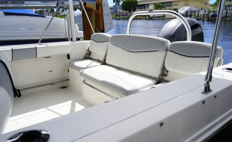 Slide: The Image of Robalo R207 2016 - 7844642