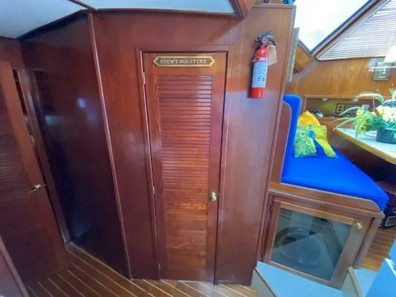 Slide: The Image of 1984 Burns Craft 48 MY 48 - 7825186