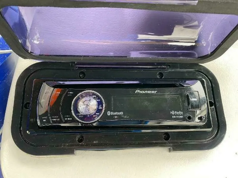 Slide: The Image of 1996 Silverton 360 Express 36 - 7825382