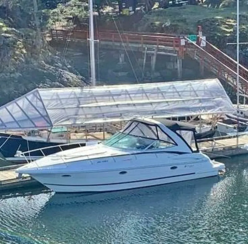 The Image of 2001 Cruisers Yachts 3470 34 - 7825483