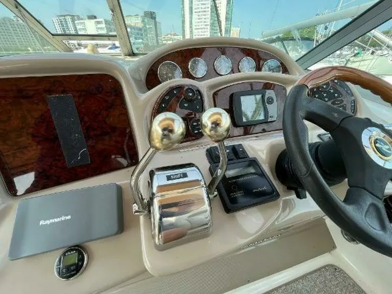 Slide: The Image of 2003 Sea Ray 340 Sundancer 34 - 7825532